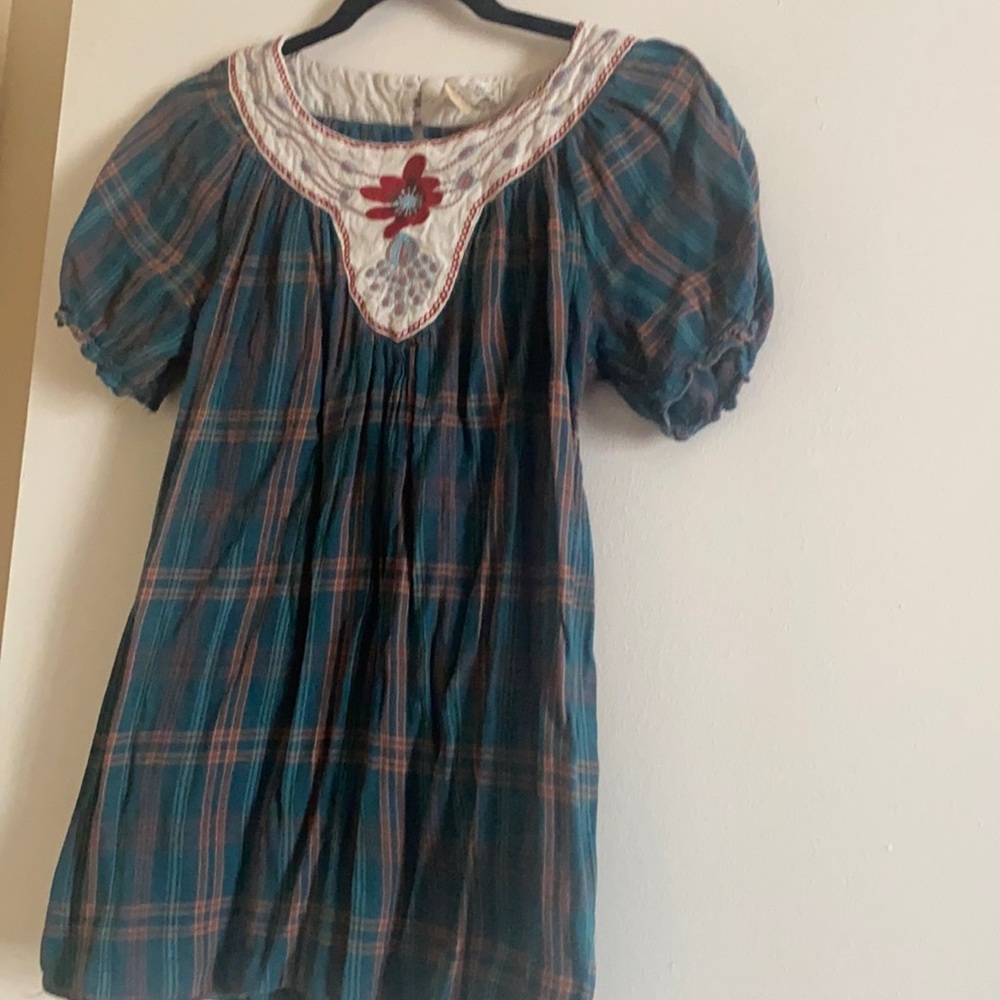 Cute embroidery shirt